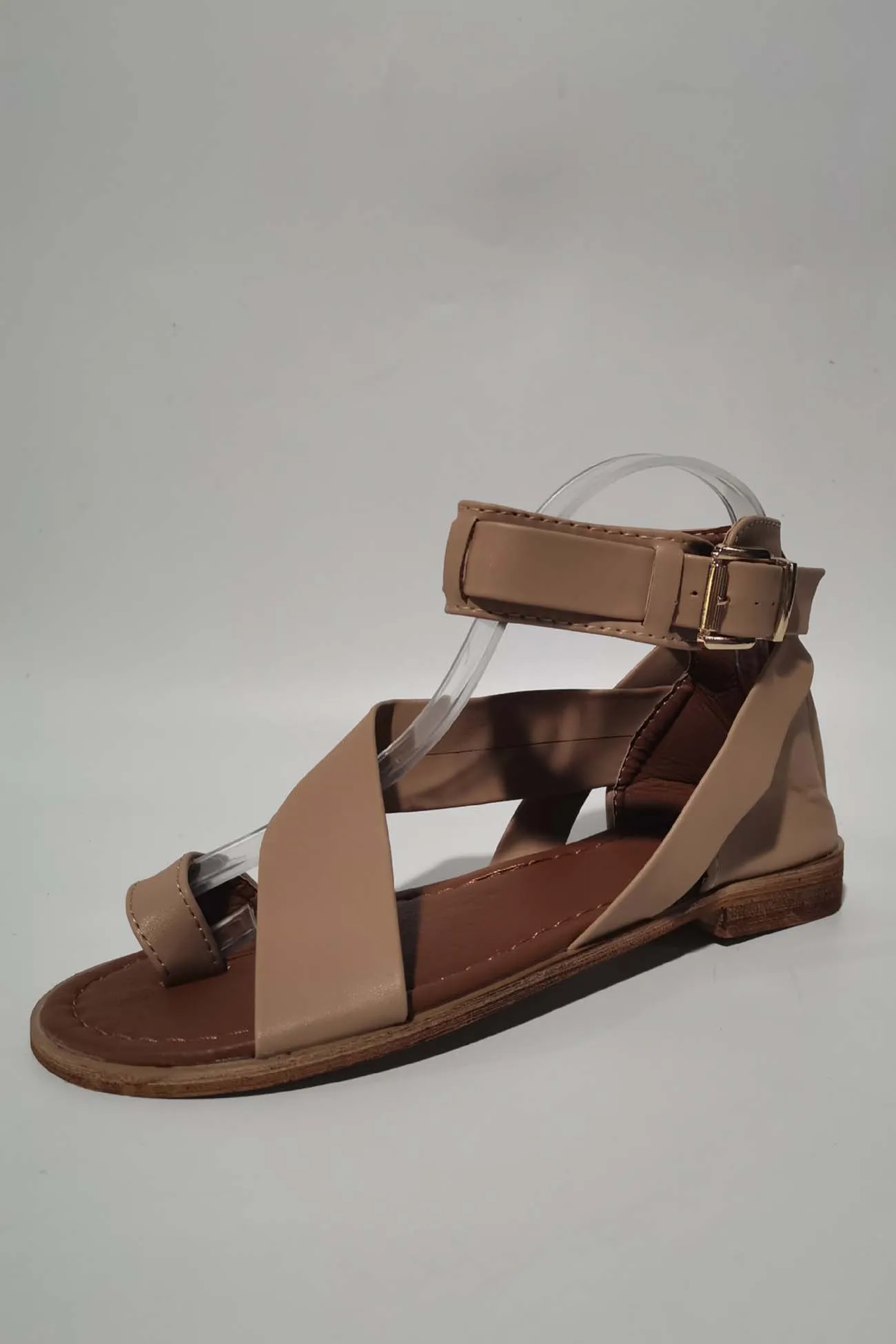 Amozae-Toe Ring Buckle Strap Flat Sandals