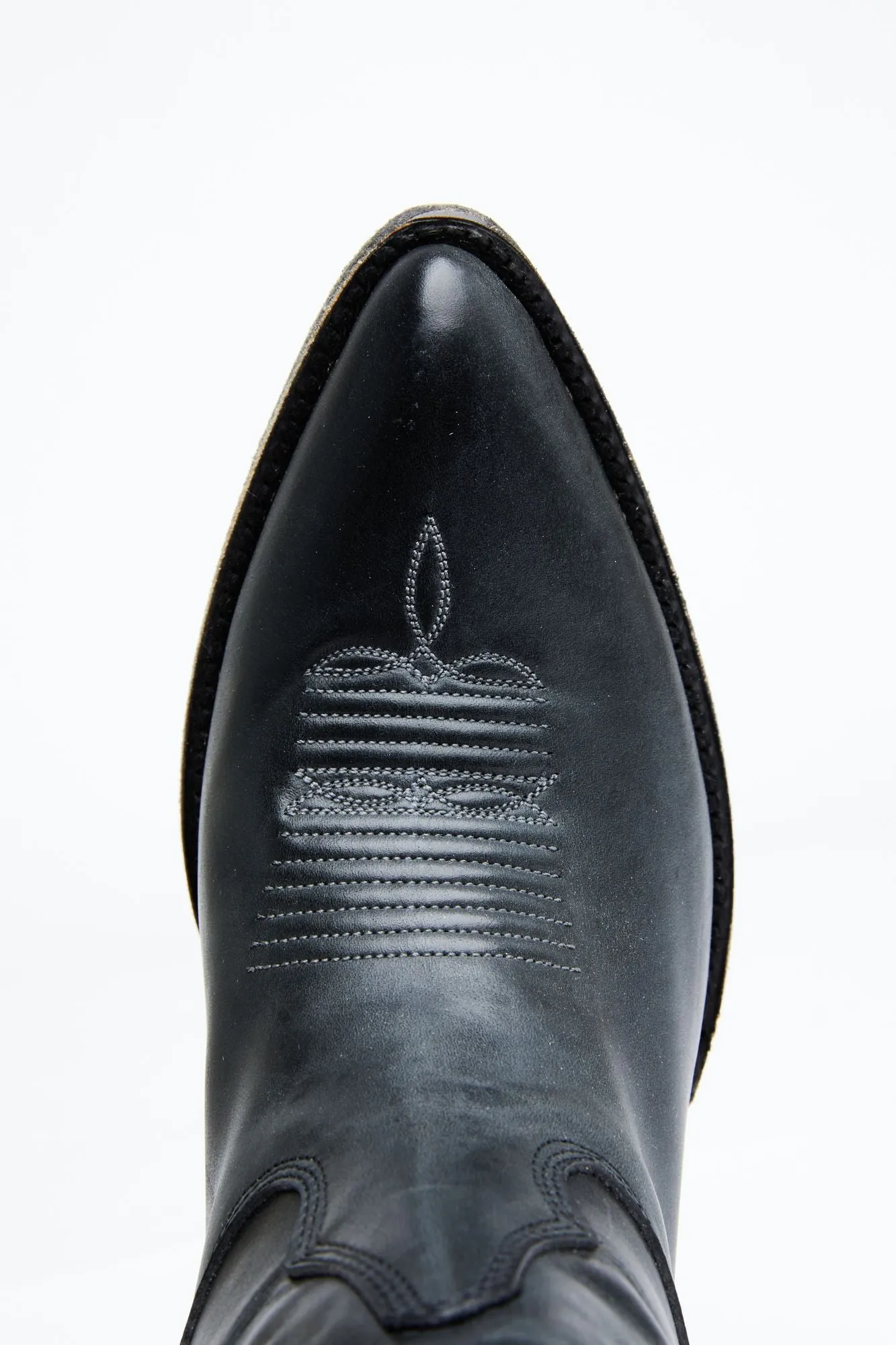 Cash Western Boots - Round Toe