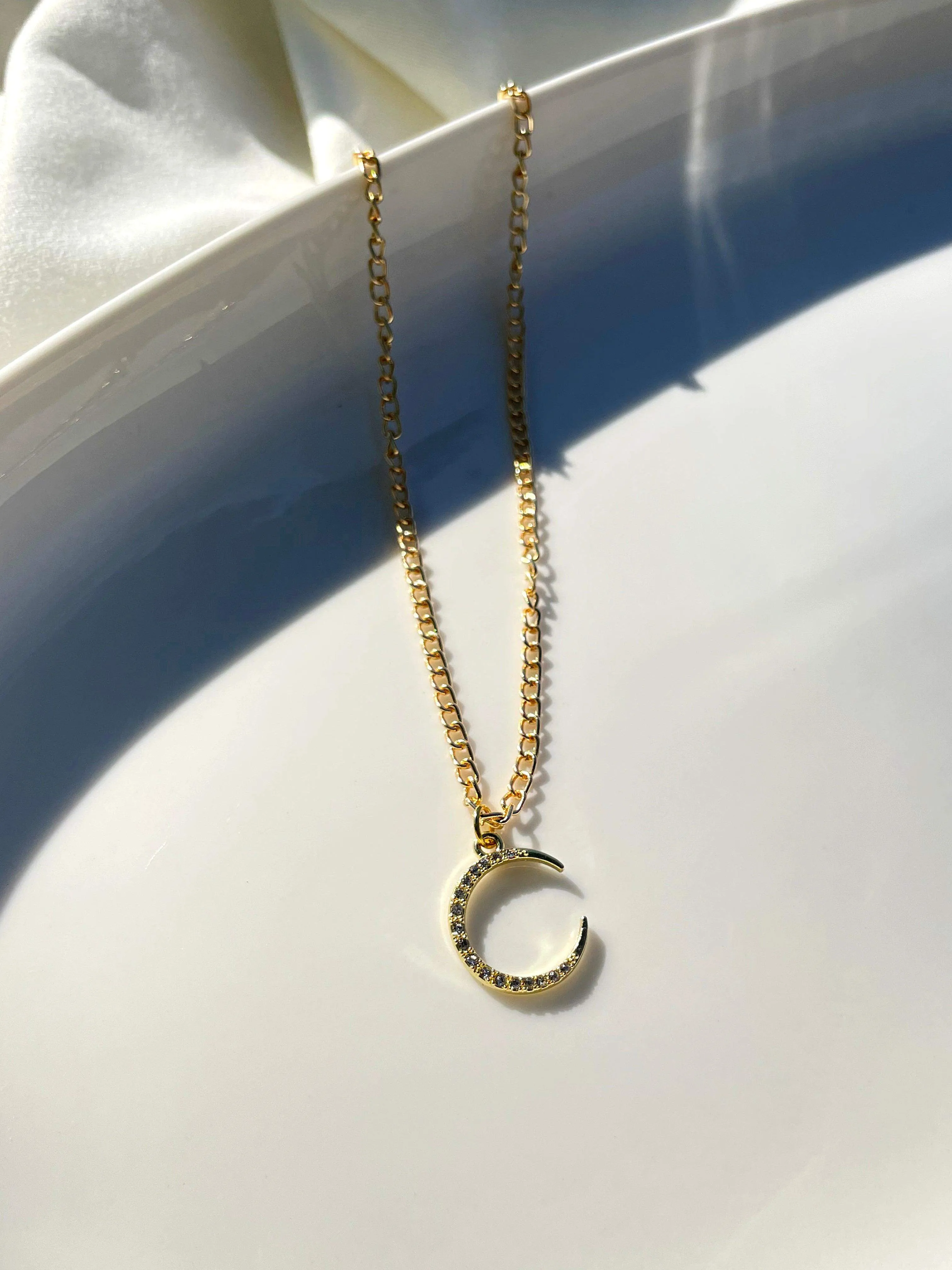 Crescent Moon Necklace Gold