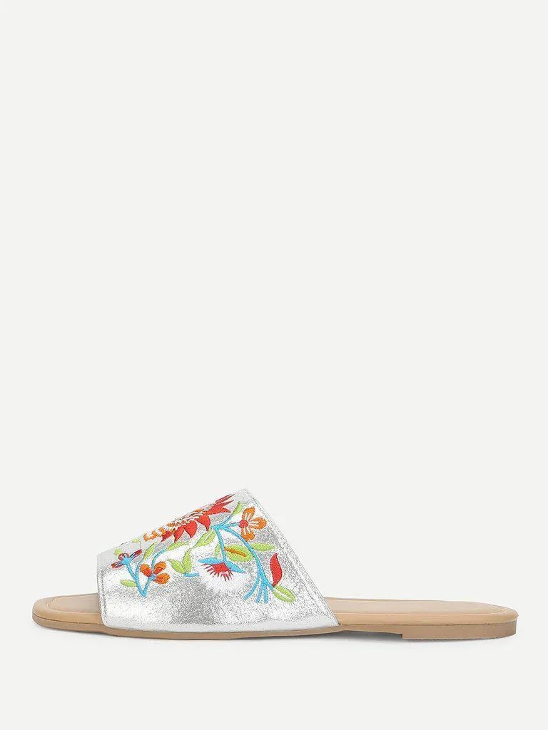 Flower Embroidered Flat Sandals