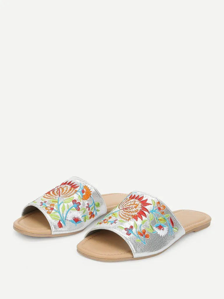 Flower Embroidered Flat Sandals