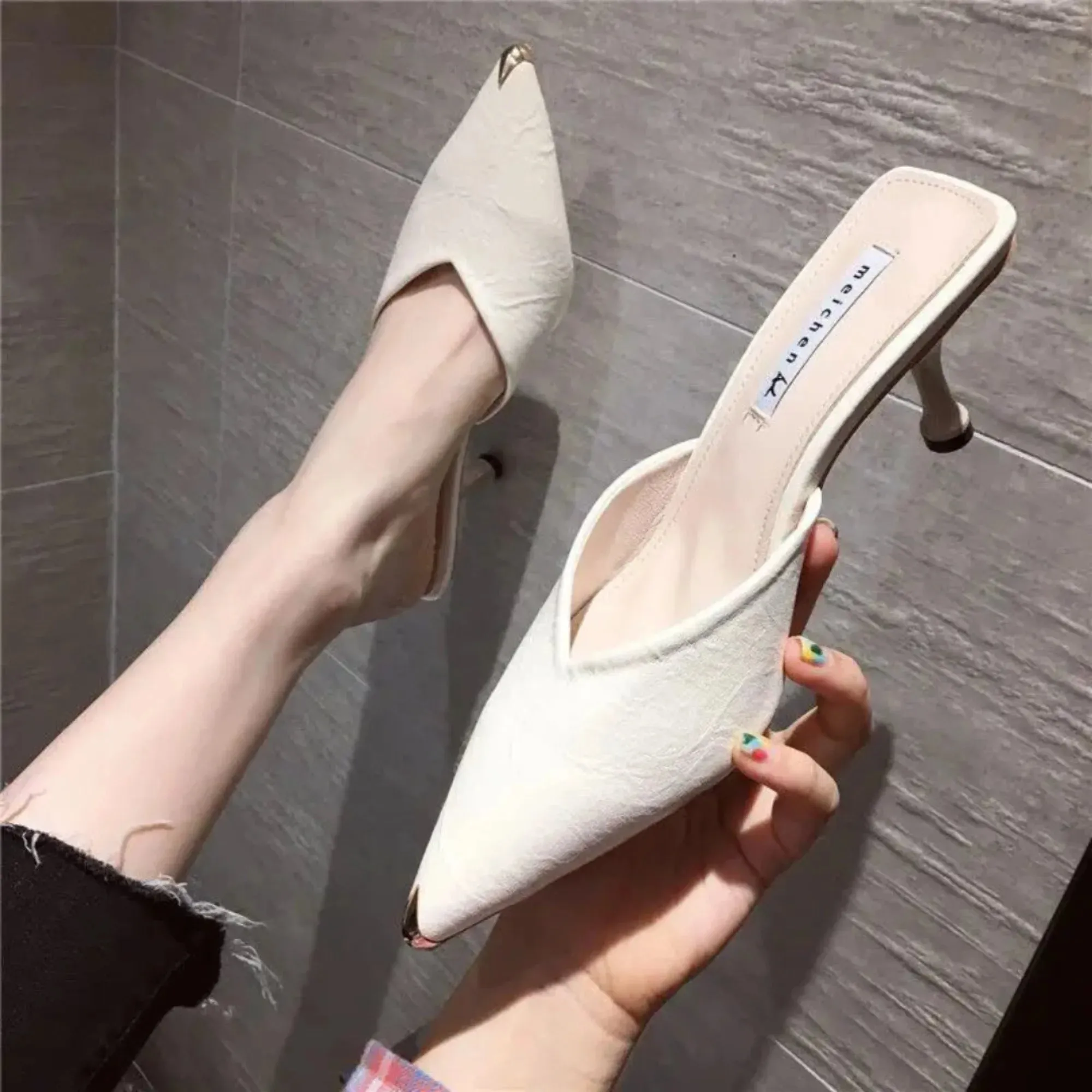 Merendy Beltza Pointed Slides Mules