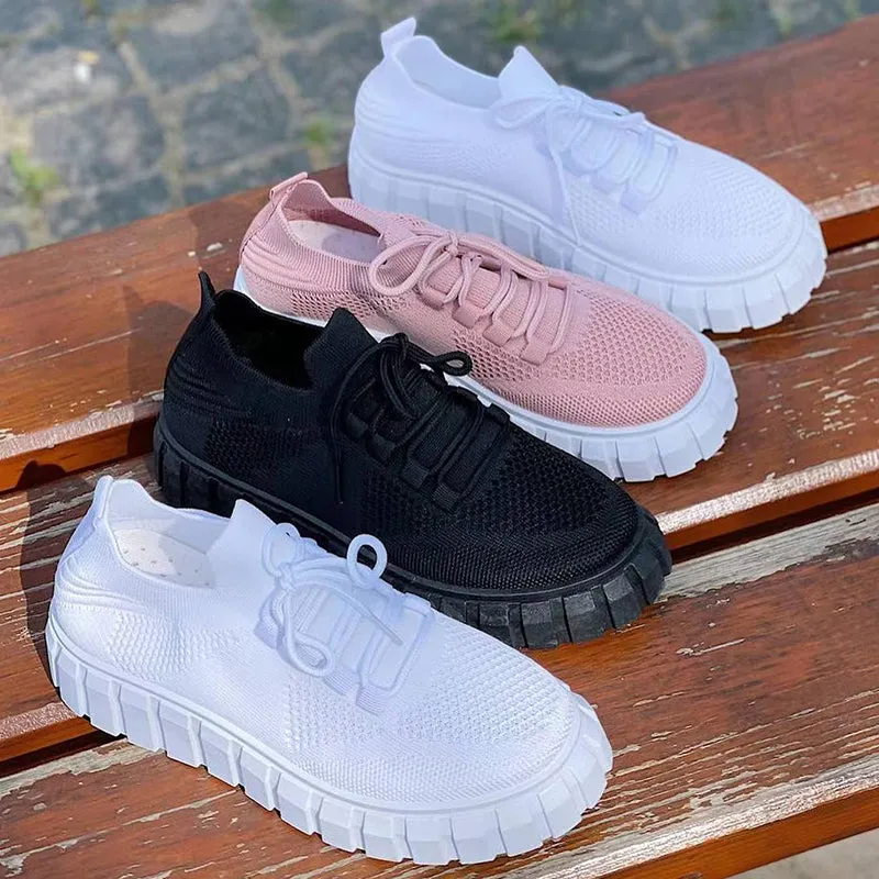 "Dara" Modische Stoffsneaker