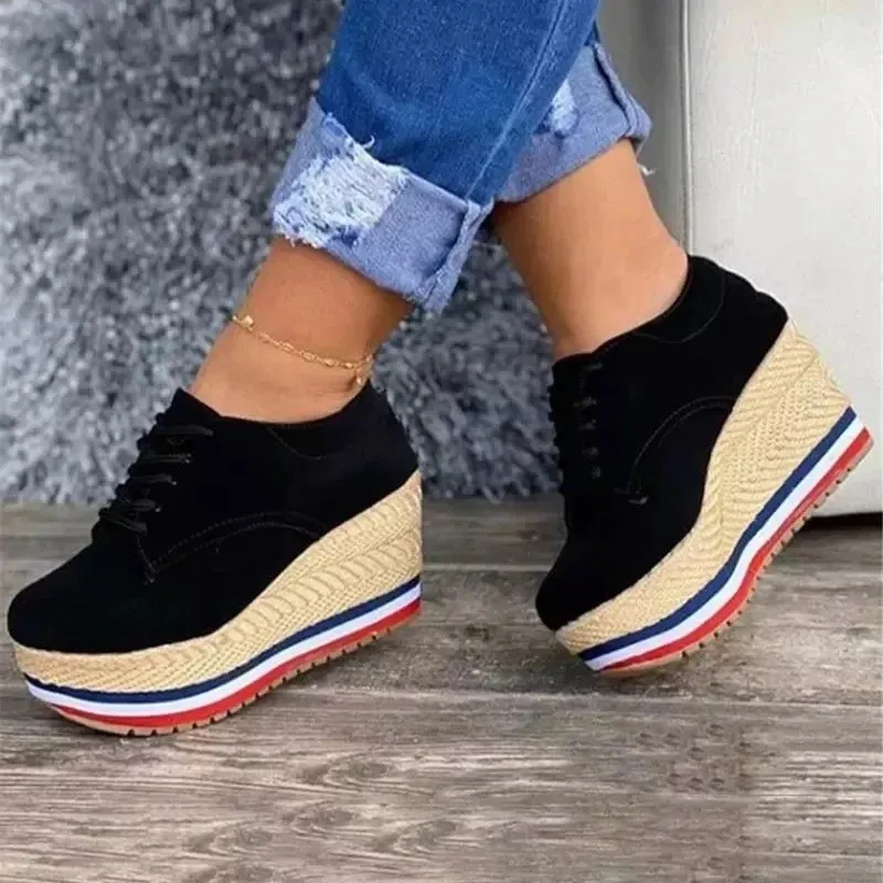 "Ernestine" Bequemer Plateau-Sneaker