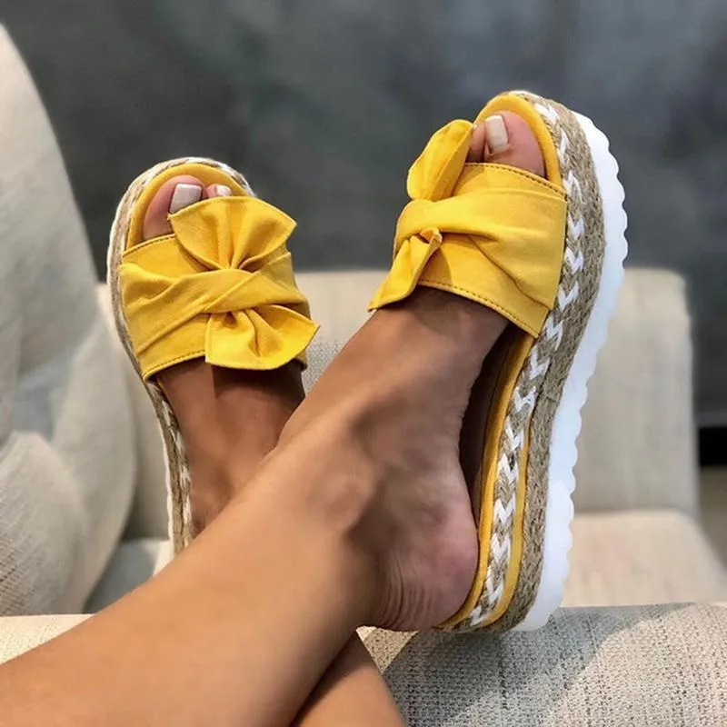 "Frida" Designer-Sandale