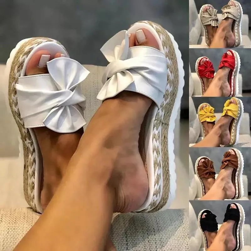 "Frida" Designer-Sandale