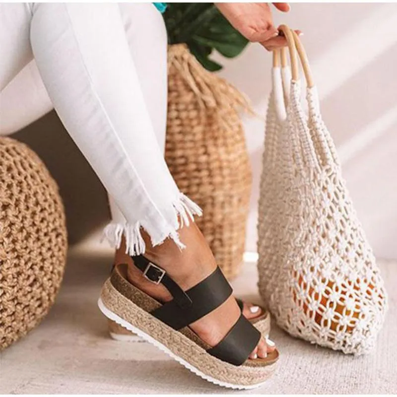 "Kaja" Designer-Plateau-Sandale