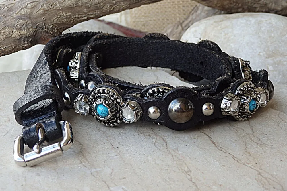 TURQUOISE STUDDED BELT