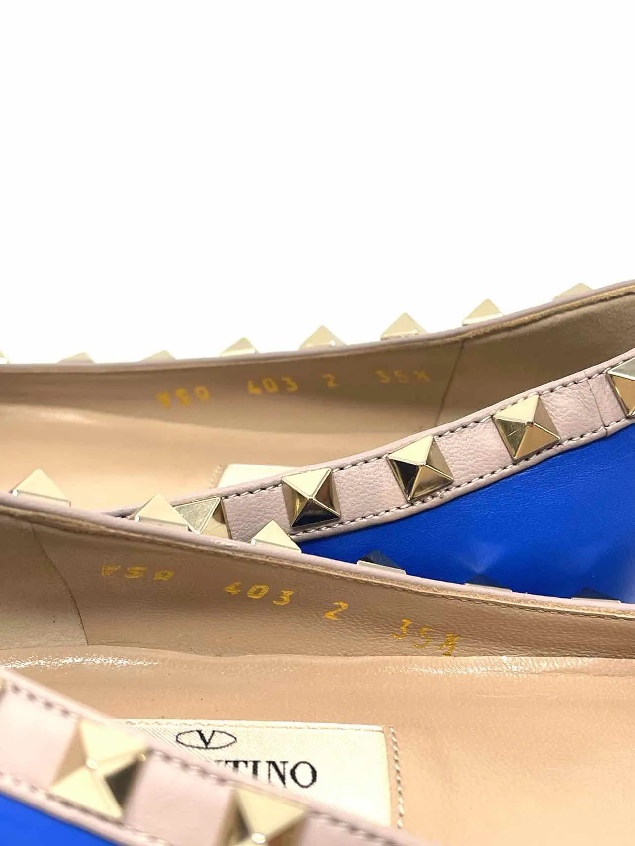 Valentino Garavani Size 5.5 Blue/Beige Studded Leather W/ BOX!!! Shoes Flats